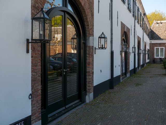 Meer licht en ruimte met kunststof openslaande deuren